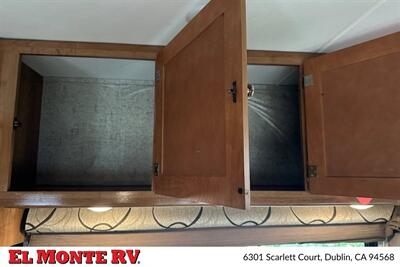 2018 Coachmen Leprechaun 260QB   - Photo 16 - Dublin, CA 94568