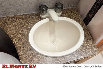 2018 Coachmen Leprechaun 260QB   - Photo 31 - Dublin, CA 94568