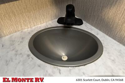 2023 Coachmen Leprechaun 260QB   - Photo 28 - Dublin, CA 94568