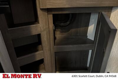 2023 Coachmen Leprechaun 260QB   - Photo 27 - Dublin, CA 94568