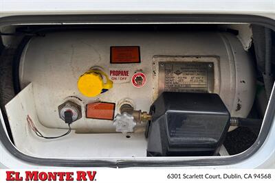 2025 Thor Four Winds 22E   - Photo 54 - Dublin, CA 94568