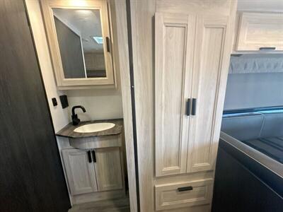 2024 Forest River Sunseeker 2150SLE   - Photo 17 - Orlando, FL 32808