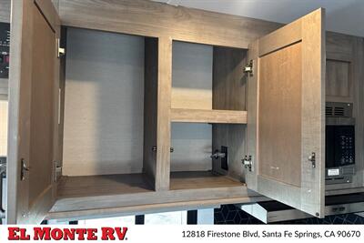 2025 Gulf Stream Conquest 6238 - Photo 22 - Santa Fe Springs, CA 90670