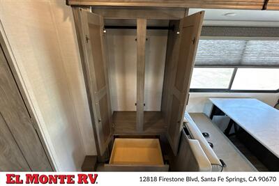 2025 Gulf Stream Conquest 6238 - Photo 15 - Santa Fe Springs, CA 90670