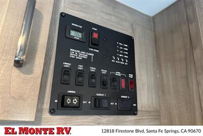 2025 Gulf Stream Conquest 6238 - Photo 39 - Santa Fe Springs, CA 90670