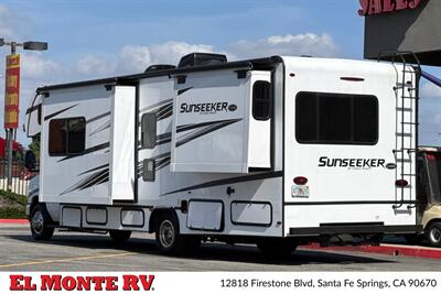 2024 Forest River Sunseeker 2860DS   - Photo 6 - Santa Fe Springs, CA 90670