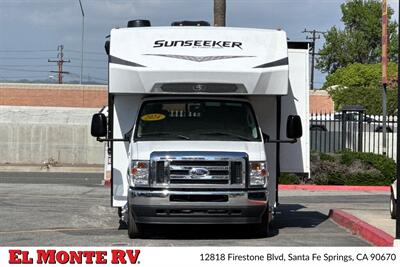 2024 Forest River Sunseeker 2860DS   - Photo 9 - Santa Fe Springs, CA 90670