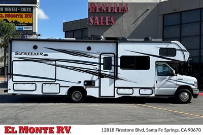 2024 Forest River Sunseeker 2860DS   - Photo 2 - Santa Fe Springs, CA 90670