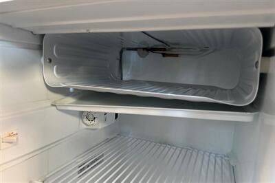 2022 Winnebago Revel 44E   - Photo 20 - Dublin, CA 94568