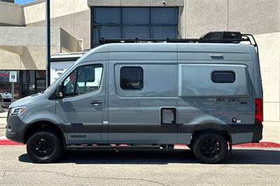 2022 Winnebago Revel 44E   - Photo 7 - Dublin, CA 94568
