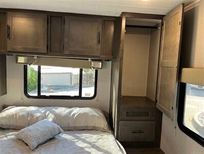 2023 Coachmen Leprechaun 271QB   - Photo 28 - Santa Fe Springs, CA 90670