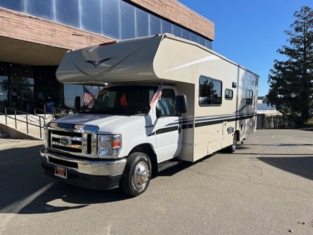 2023 Coachmen Leprechaun 271QB - Photo 1 - Santa Fe Springs, CA 90670