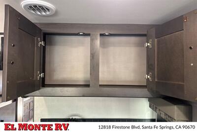 2023 Forest River FR3 32DS   - Photo 22 - Santa Fe Springs, CA 90670