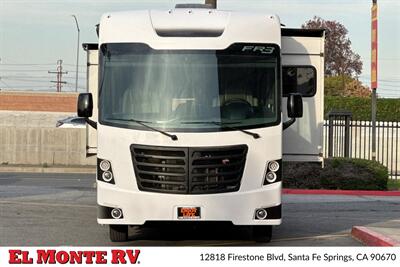 2023 Forest River FR3 32DS   - Photo 9 - Santa Fe Springs, CA 90670