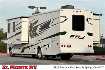 2023 Forest River FR3 32DS   - Photo 6 - Santa Fe Springs, CA 90670