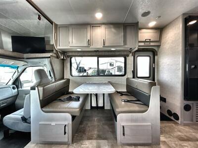 2025 Coachmen Leprechaun 260QB   - Photo 14 - Santa Fe Springs, CA 90670