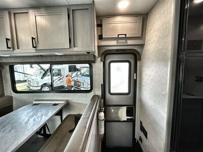 2025 Coachmen Leprechaun 260QB   - Photo 23 - Santa Fe Springs, CA 90670