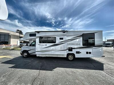 2025 Coachmen Leprechaun 260QB   - Photo 4 - Santa Fe Springs, CA 90670