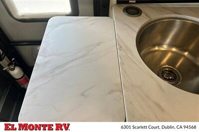 2024 Forest River Sunseeker 2150SLE   - Photo 9 - Dublin, CA 94568