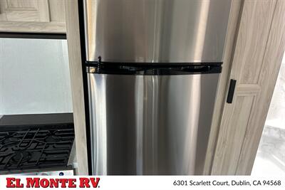 2024 Forest River Sunseeker 2850SLE   - Photo 25 - Santa Fe Springs, CA 90670