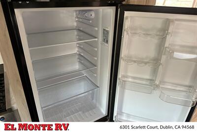 2024 Forest River Sunseeker 2850SLE   - Photo 23 - Santa Fe Springs, CA 90670
