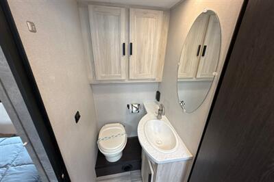 2023 Forest River Forester 2851SLE   - Photo 27 - Santa Fe Springs, CA 90670