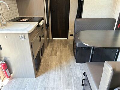 2022 Jayco Jay Feather 171BH   - Photo 10 - Dublin, CA 94568