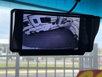 2024 Forest River Sunseeker 2350LE   - Photo 17 - Orlando, FL 32808