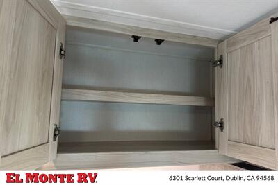 2024 Forest River Sunseeker 2860DS - Photo 22 - Santa Fe Springs, CA 90670