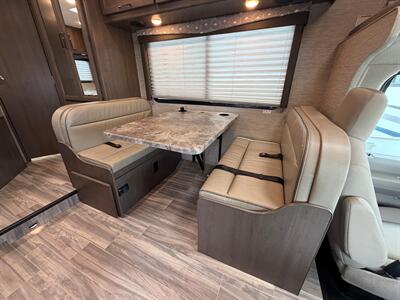 2024 Thor Four Winds 22E   - Photo 23 - Orlando, FL 32808