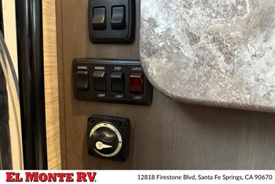 2024 Thor Four Winds 22E   - Photo 40 - Santa Fe Springs, CA 90670