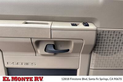 2024 Thor Four Winds 22E   - Photo 11 - Santa Fe Springs, CA 90670