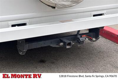 2024 Thor Four Winds 22E   - Photo 5 - Santa Fe Springs, CA 90670