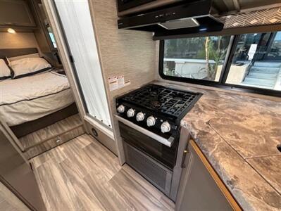 2024 Thor Four Winds 28A   - Photo 22 - Dublin, CA 94568