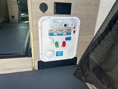2023 Winnebago Solis 59PX   - Photo 15 - Las Vegas, NV 89121