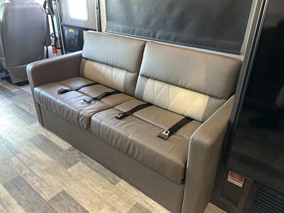 2023 Forest River FR3 32DS   - Photo 36 - Santa Fe Springs, CA 90670