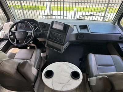 2023 Forest River FR3 32DS   - Photo 14 - Santa Fe Springs, CA 90670