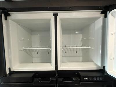 2023 Forest River FR3 32DS   - Photo 27 - Santa Fe Springs, CA 90670