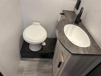 2024 Forest River Sunseeker 2850SLE   - Photo 15 - Las Vegas, NV 89121