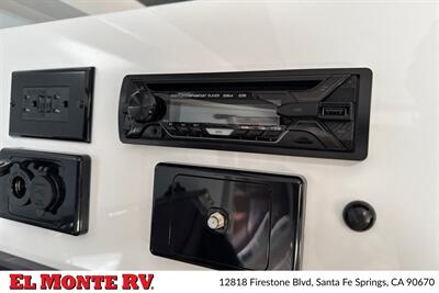 2027 MDC XT9HRT OFF-GRID 15FT - Photo 24 - Santa Fe Springs, CA 90670