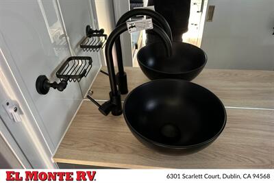 2027 MDC XT16HR ISLAND OGE OGE   - Photo 24 - Dublin, CA 94568