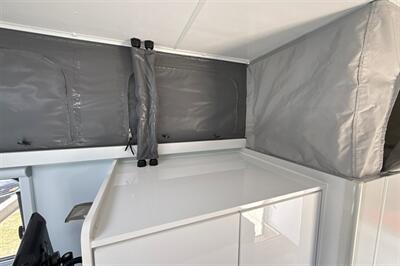 2023 MDC XT13 HYBRID CARAVAN 19FT   - Photo 27 - Santa Fe Springs, CA 90670