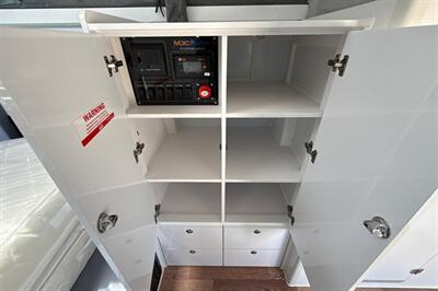 2023 MDC XT13 HYBRID CARAVAN 19FT   - Photo 24 - Santa Fe Springs, CA 90670