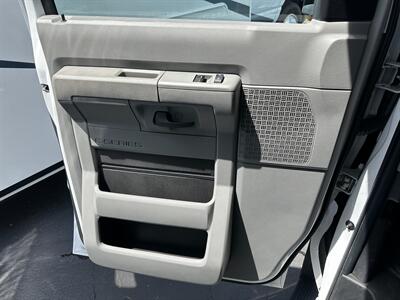 2023 Forest River Forester 2851SLE   - Photo 14 - Orlando, FL 32808