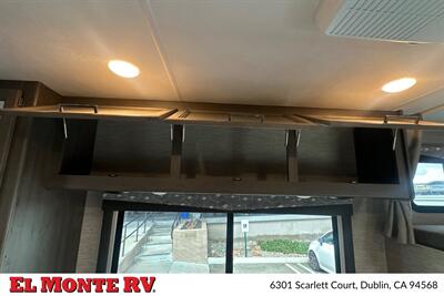 2024 Thor Four Winds 22E   - Photo 15 - Dublin, CA 94568