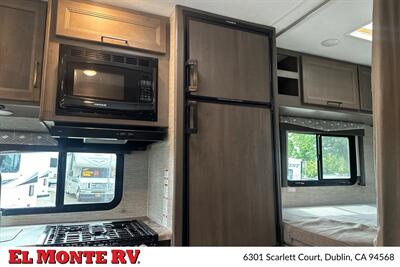 2024 Thor Four Winds 22E   - Photo 26 - Dublin, CA 94568