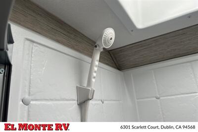 2024 Thor Four Winds 22E   - Photo 33 - Dublin, CA 94568
