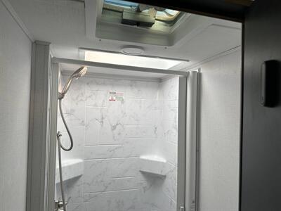 2025 Forest River Sunseeker 2150SLE   - Photo 17 - Santa Fe Springs, CA 90670