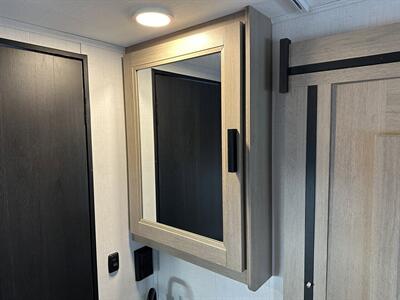 2025 Forest River Sunseeker 2150SLE   - Photo 14 - Santa Fe Springs, CA 90670