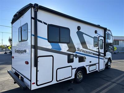 2025 Forest River Sunseeker 2150SLE   - Photo 4 - Santa Fe Springs, CA 90670